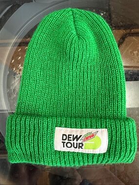 Dew Tour Bright Green Beanie New